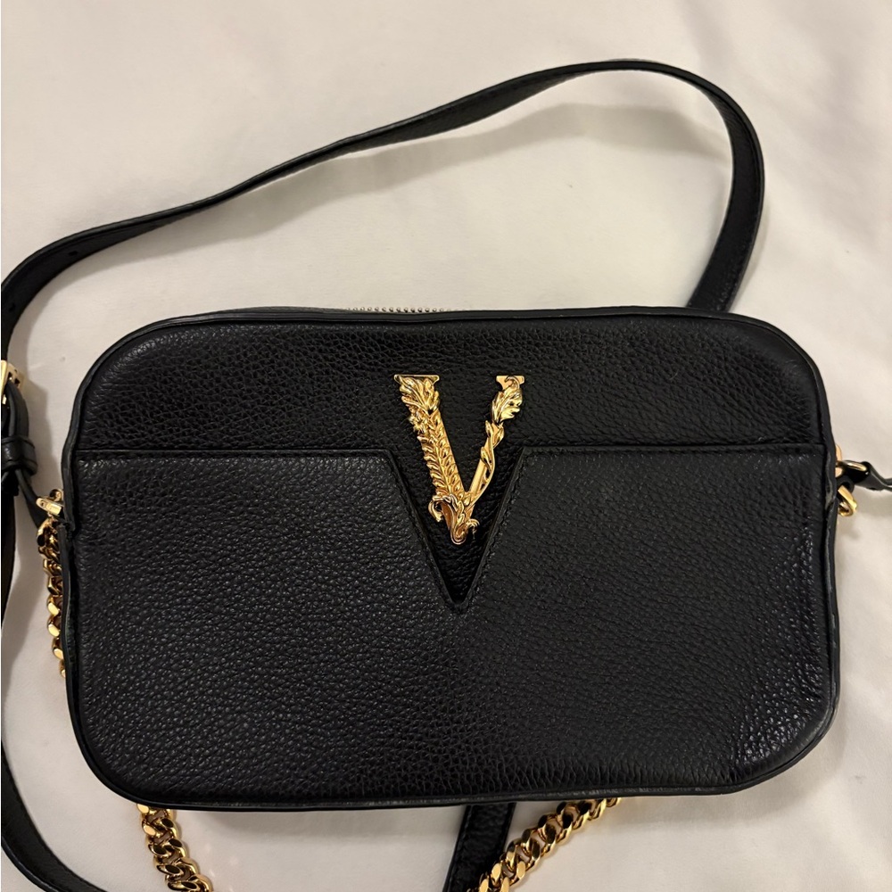 Versace Black and Gold Crossbody Bag with Sleek Design